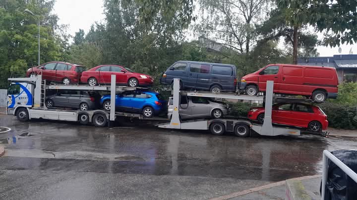 Transportation car logistics Finland